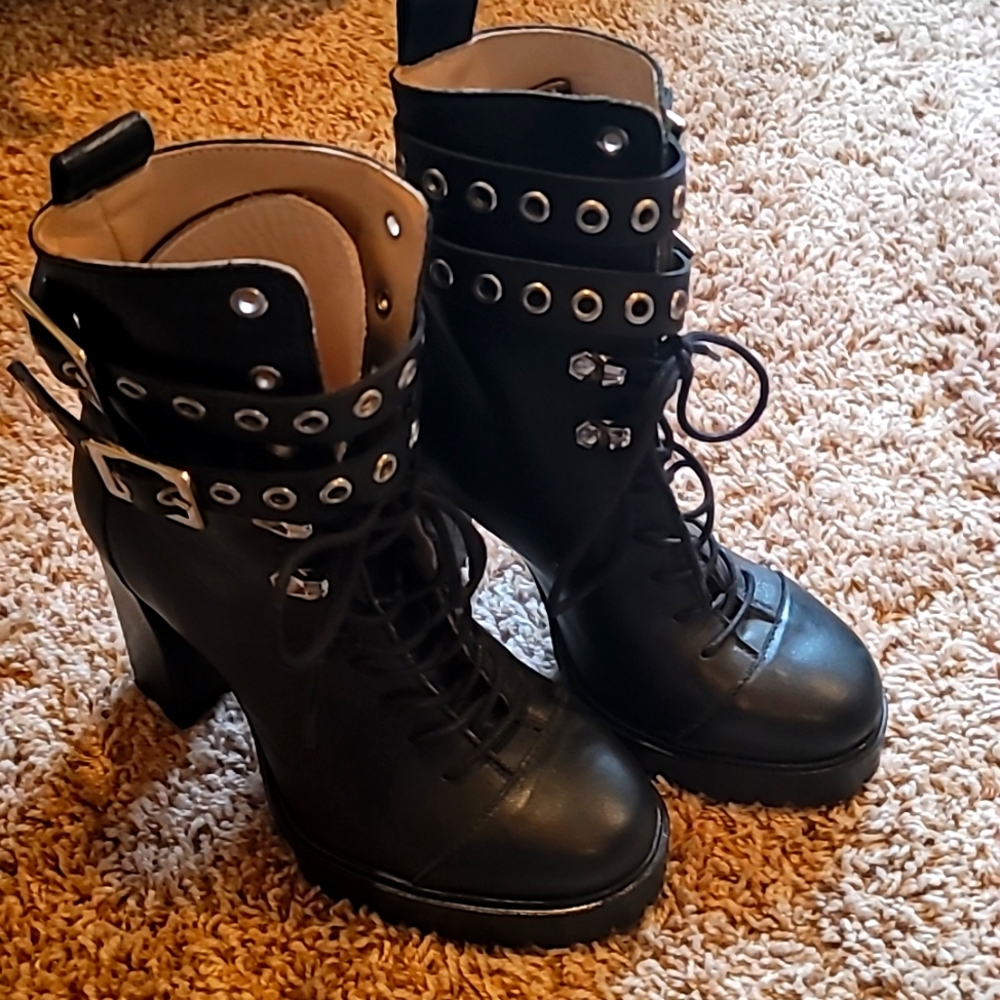 Diesel boots.